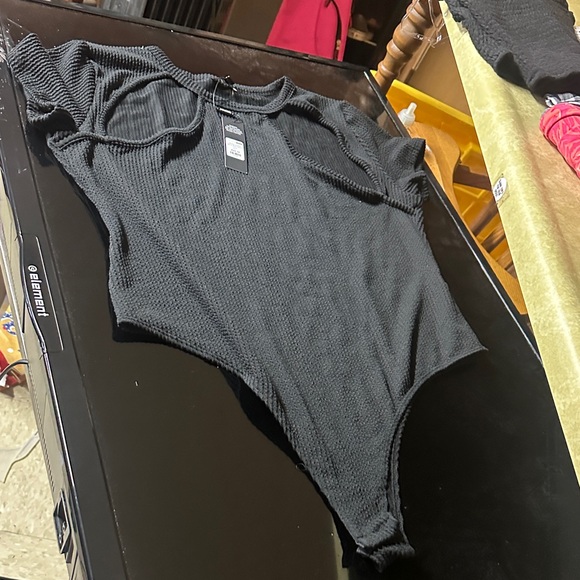 12 clothing pieces - Picture 8 of 14